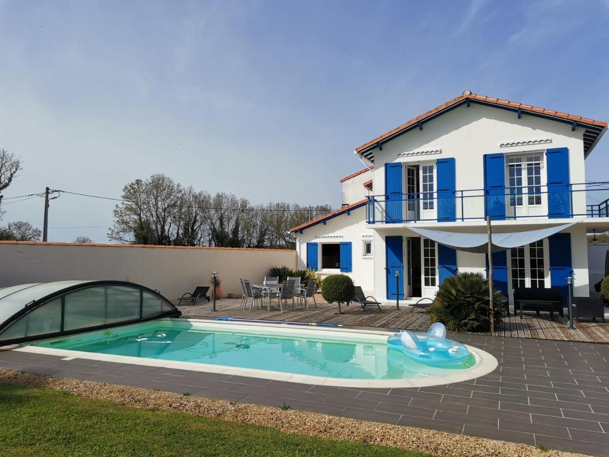 Maison De Campagne Proche Des Plages Saint-Romain-de-Benet Εξωτερικό φωτογραφία